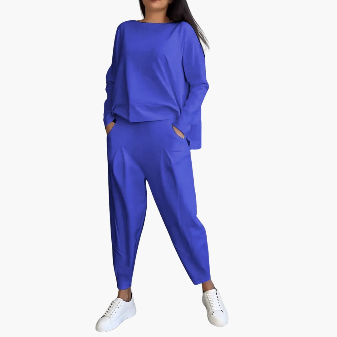 Juul | Comfortable two-piece set