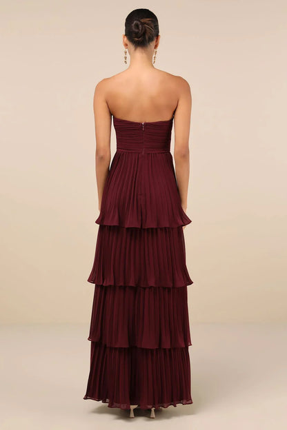 Pruimpaarse strapless gelaagde maxi-jurk