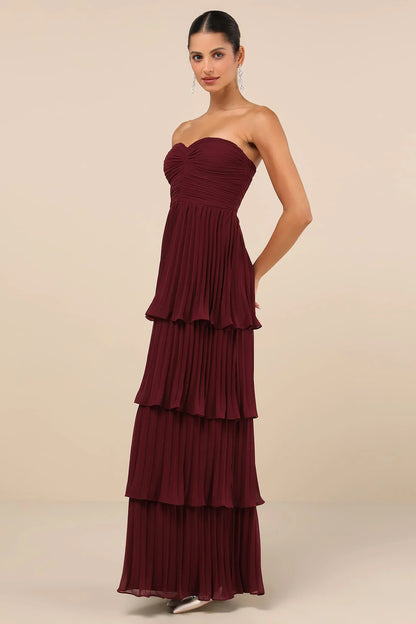 Pruimpaarse strapless gelaagde maxi-jurk