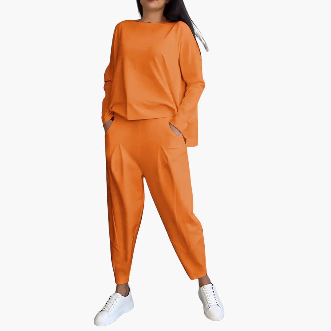 Juul | Comfortable two-piece set