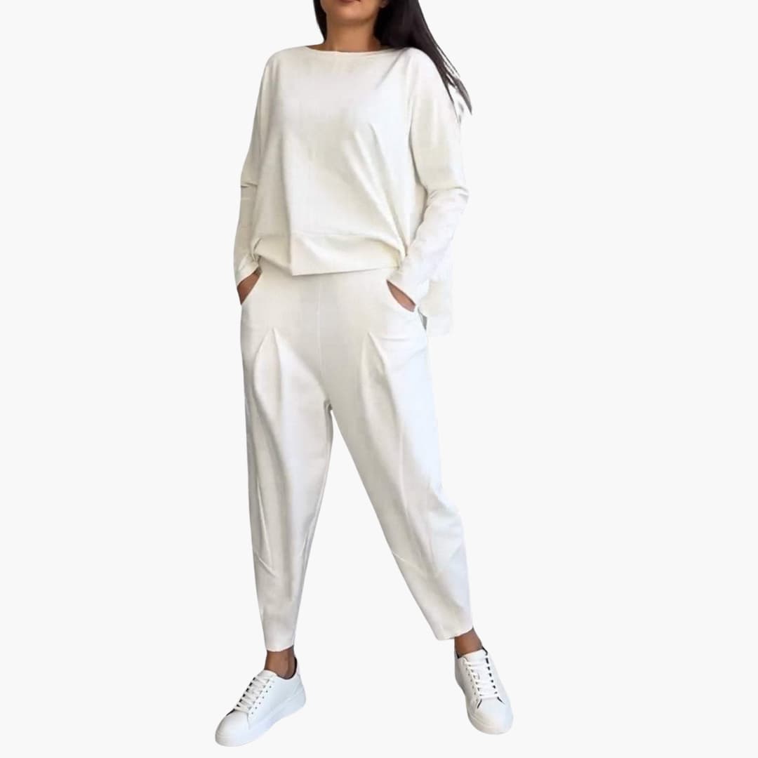 Juul | Comfortable two-piece set