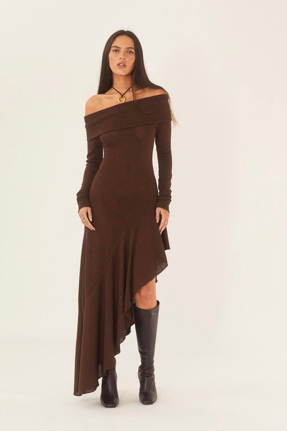 Alisa Off-shoulder Flare Midi Breijurk